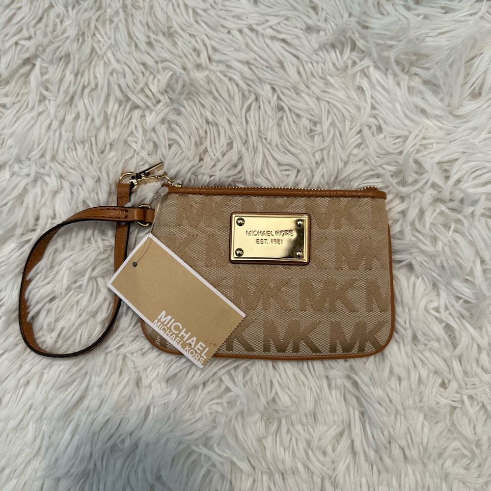 MICHAEL Michael Kors wristlet